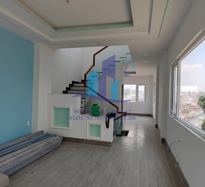 z4227035624109_23f0a50ff027ee686de15bd1c4aa0adc