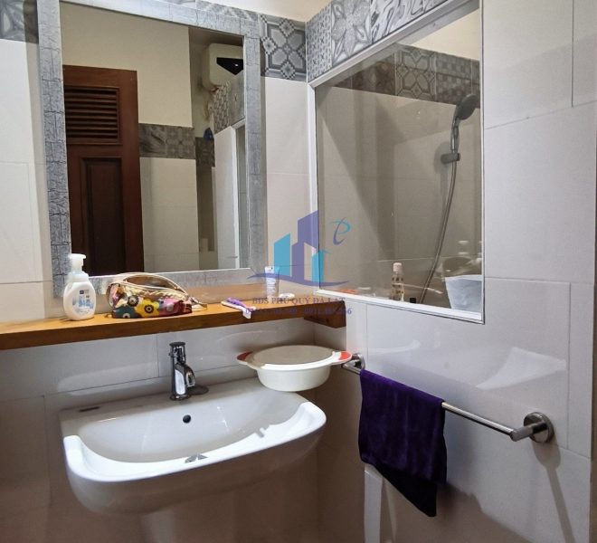 z4245844023458_a95322a330de4efca8cb718c4a18dbc0