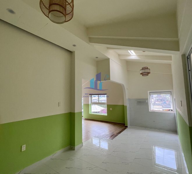 z4459840029534_43ad00e33611f973fc90251b510e5cfa