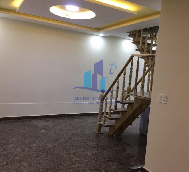 z5061659912255_262f60cdfe8c5849d6af3a1270e81253