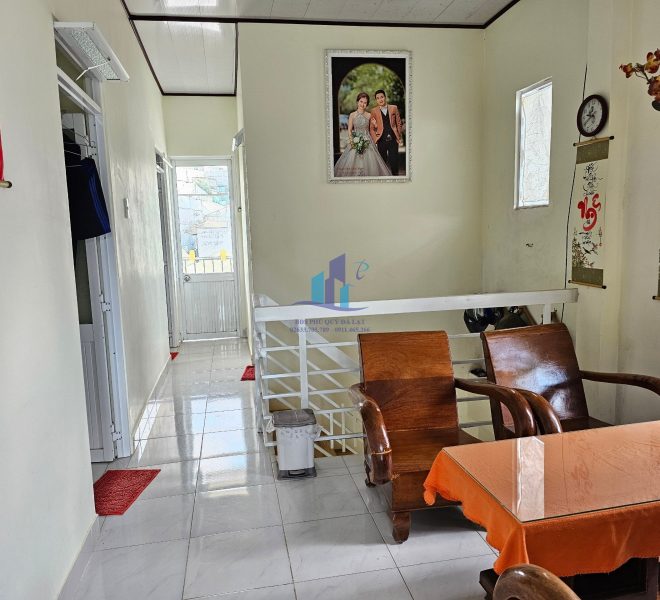 z5386066970612_b17b7212bb91d067868ee440fcebc092