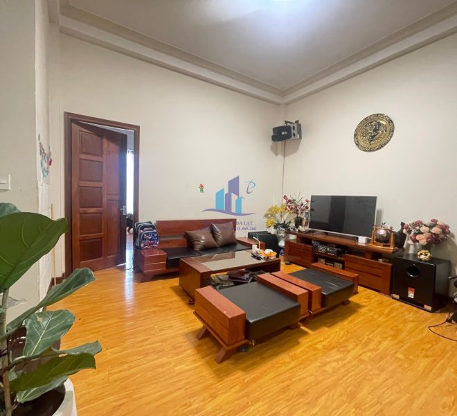 z5572750095103_43b870ca6c9d2589c8bf0a85598d408d