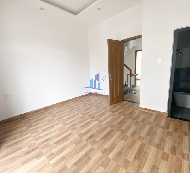 z5572769046690_2bc61bfd64c39d0a9a1bdd828e337c17