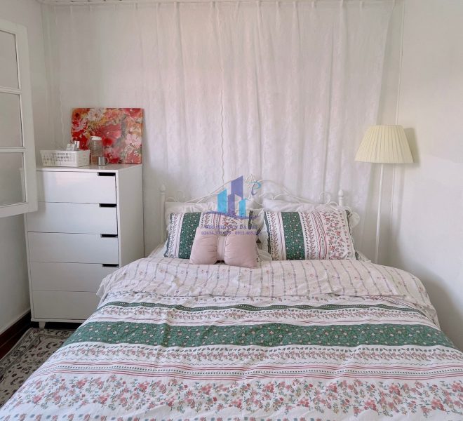 z5585654784813_27dc551bb693502d3dffbdb04ed6fd07