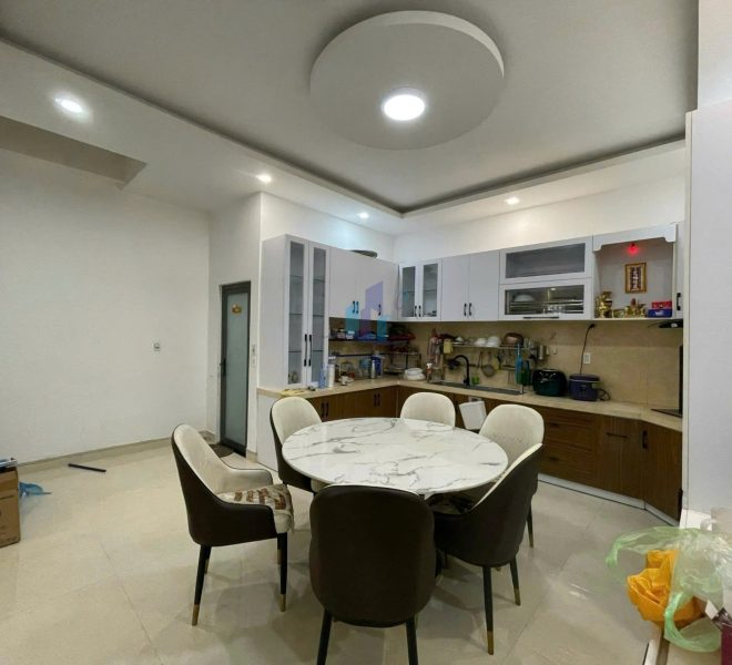 z5803798333319_1c8f1f1eeb07d9d65ecf8a2de575241d