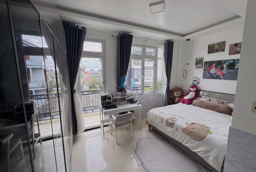 z7271884235584_8b6bbbc2677941a36bbb2abcda65019e