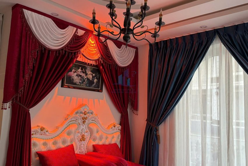 z7364300251268_86d12601423d53f5806010621d726c16