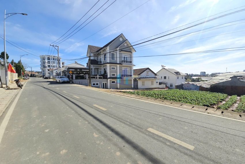 z7437303042210_23384f0f92ee8a21e00ecfe72dc65f2e